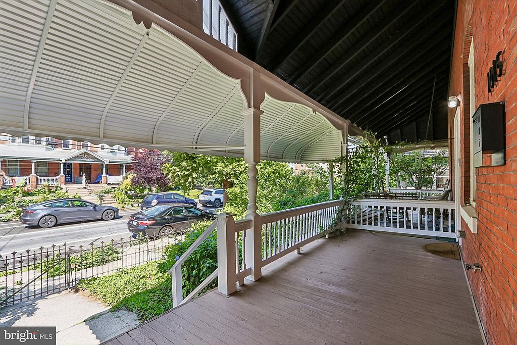 Photo 1 — Front porch