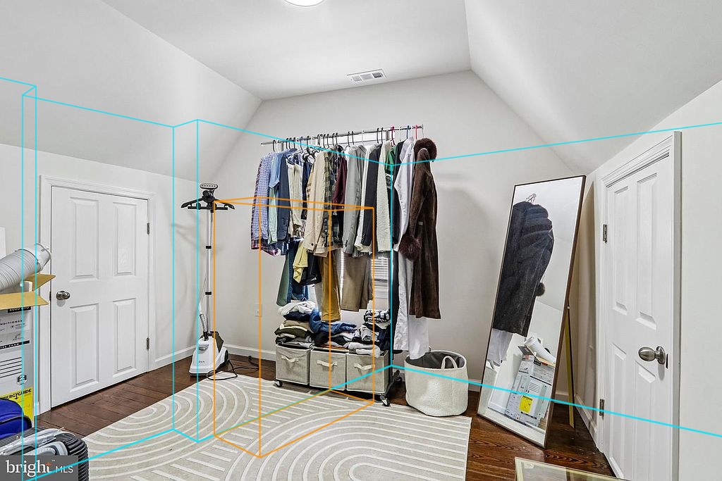 Photo 38 — Floor 3 rear dressing room with the plan's walls, windows and furniture projected through the fitted camera